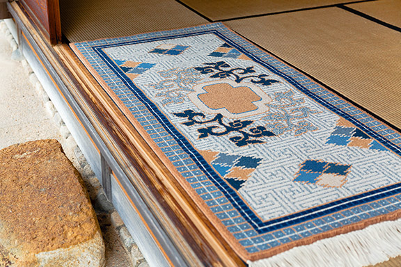 霞柿地 唐草菱文紗綾形 縁格子文