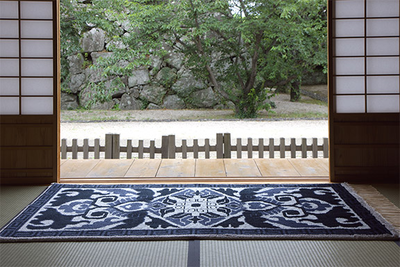 鼡地 蟹牡丹菱文檜垣地 縁雷文