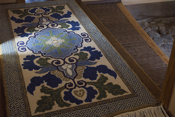 薄香落地 献上蟹牡丹文 縁七宝